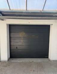 garáž ul. Eisnerova, Devínska Nová Ves