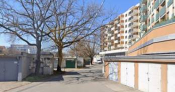 garáž na ul. Teslova, Ružinov