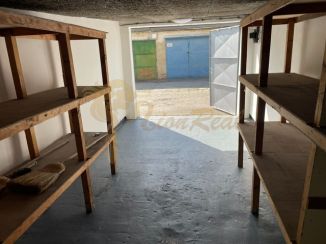 garáž v Krásňanoch na ul. Hagarova, BA III - Rača