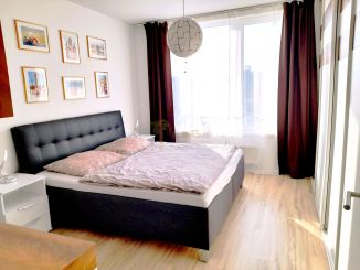 3-izb. byt v projekte Slnečnice, 7 p/7, balkón