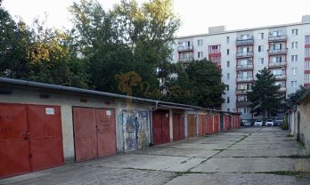 garáž Haburská ul., Ružinov s pozemkom